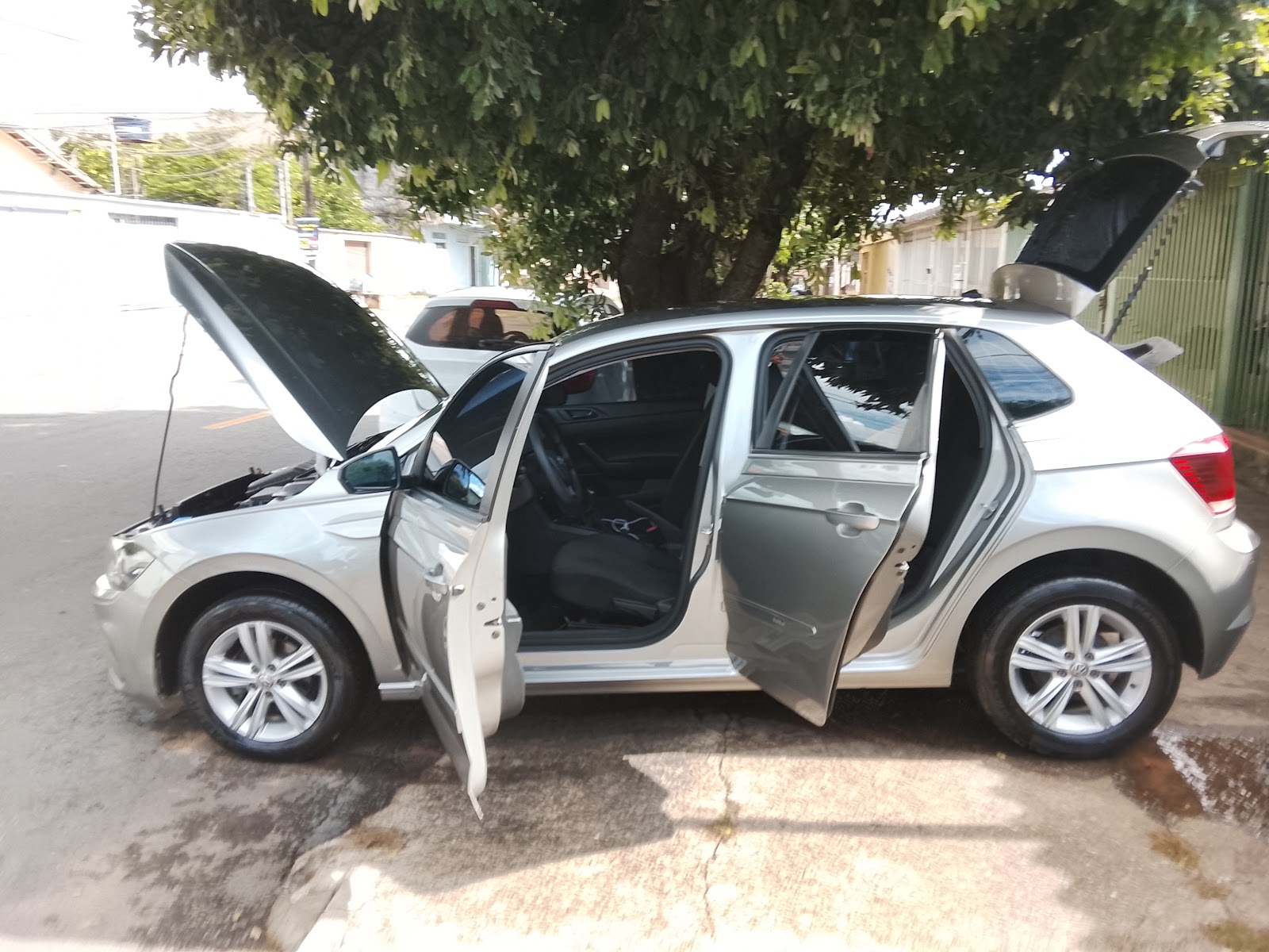 Estética automotiva W18 Estética Automotiva — Goiânia